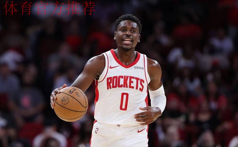 关键时刻两记三分显神威,火箭替补后卫霍勒迪再度拯救球队 关键时刻两记三分显神威,火箭替补后卫霍勒迪再度拯救球队